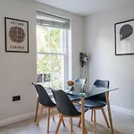 Trendy & Central 2Bd Flat -Brick Lane Shoreditch!